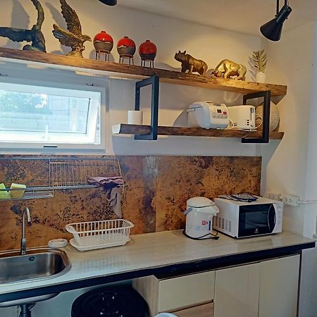 8Th House @ Center Of Chiangmai Old Town Apartment Чиангмай Екстериор снимка