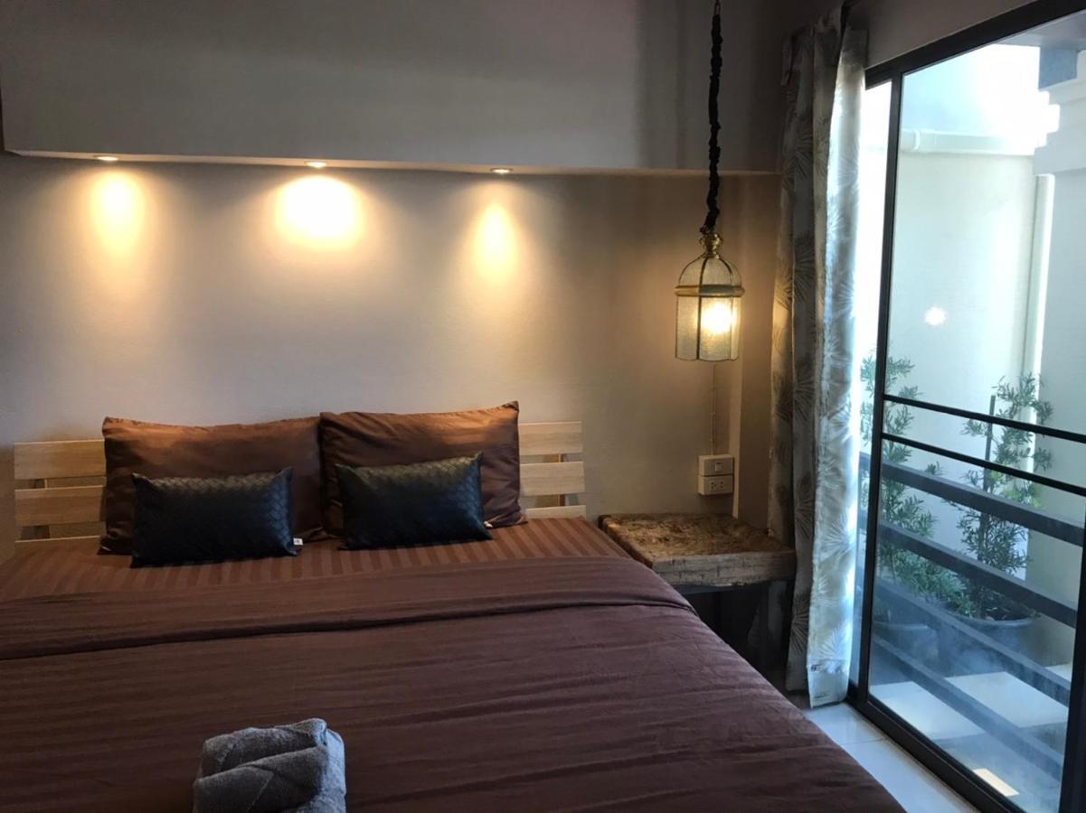 8Th House @ Center Of Chiangmai Old Town Apartment Чиангмай Екстериор снимка