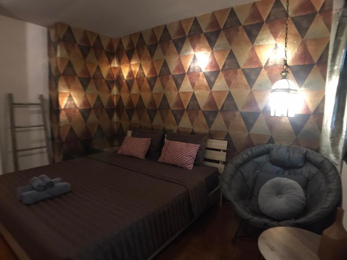 8Th House @ Center Of Chiangmai Old Town Apartment Чиангмай Екстериор снимка