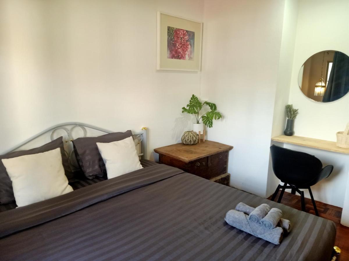 8Th House @ Center Of Chiangmai Old Town Apartment Чиангмай Екстериор снимка