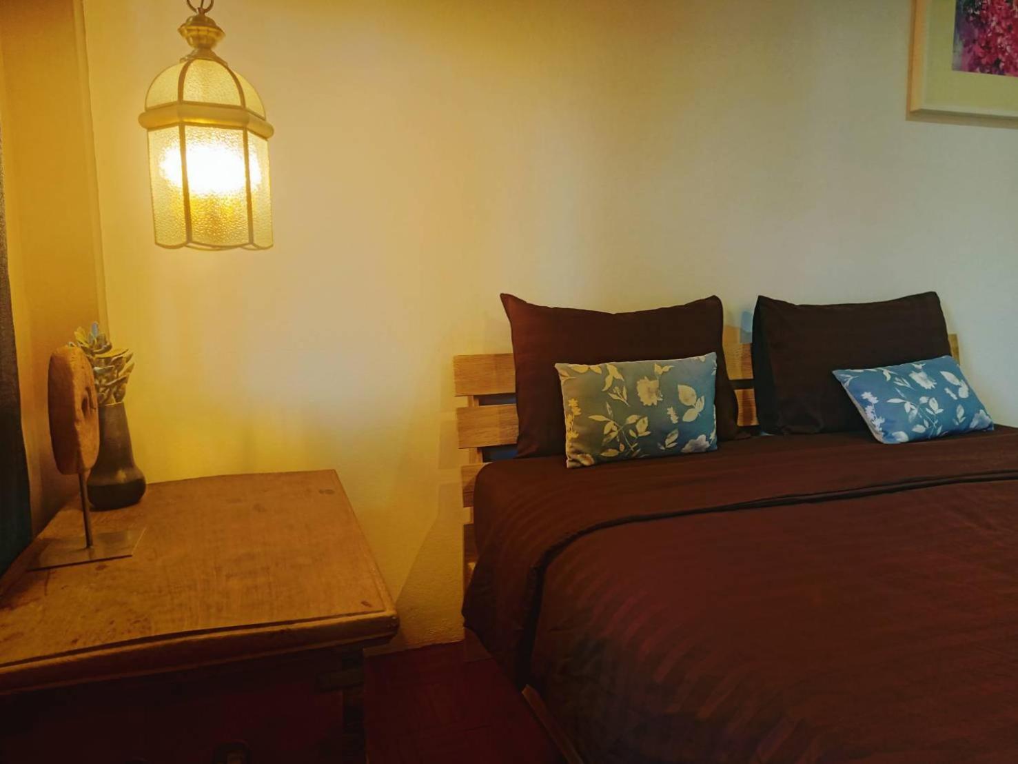 8Th House @ Center Of Chiangmai Old Town Apartment Чиангмай Екстериор снимка