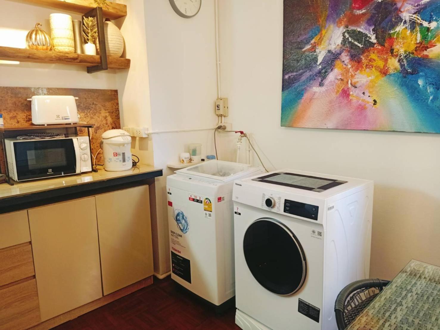 8Th House @ Center Of Chiangmai Old Town Apartment Чиангмай Екстериор снимка