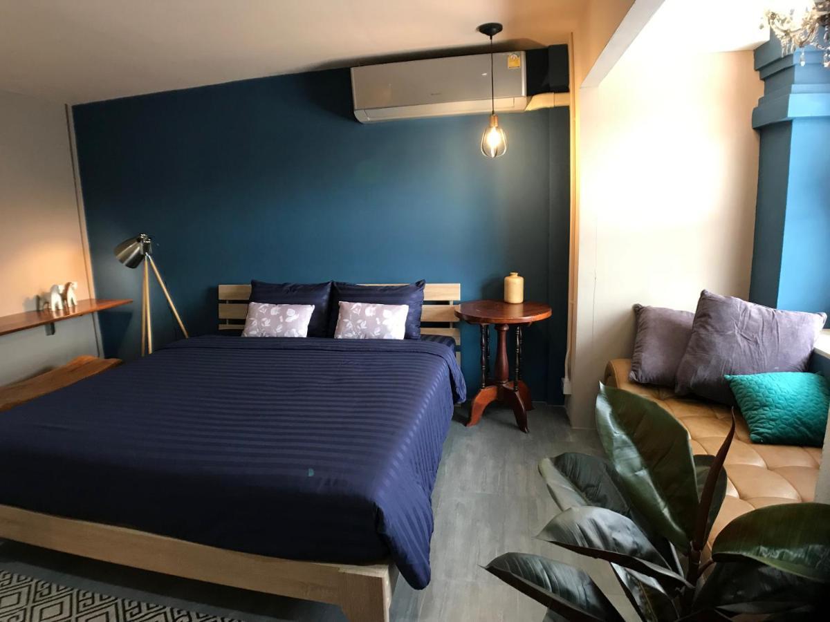 8Th House @ Center Of Chiangmai Old Town Apartment Чиангмай Екстериор снимка